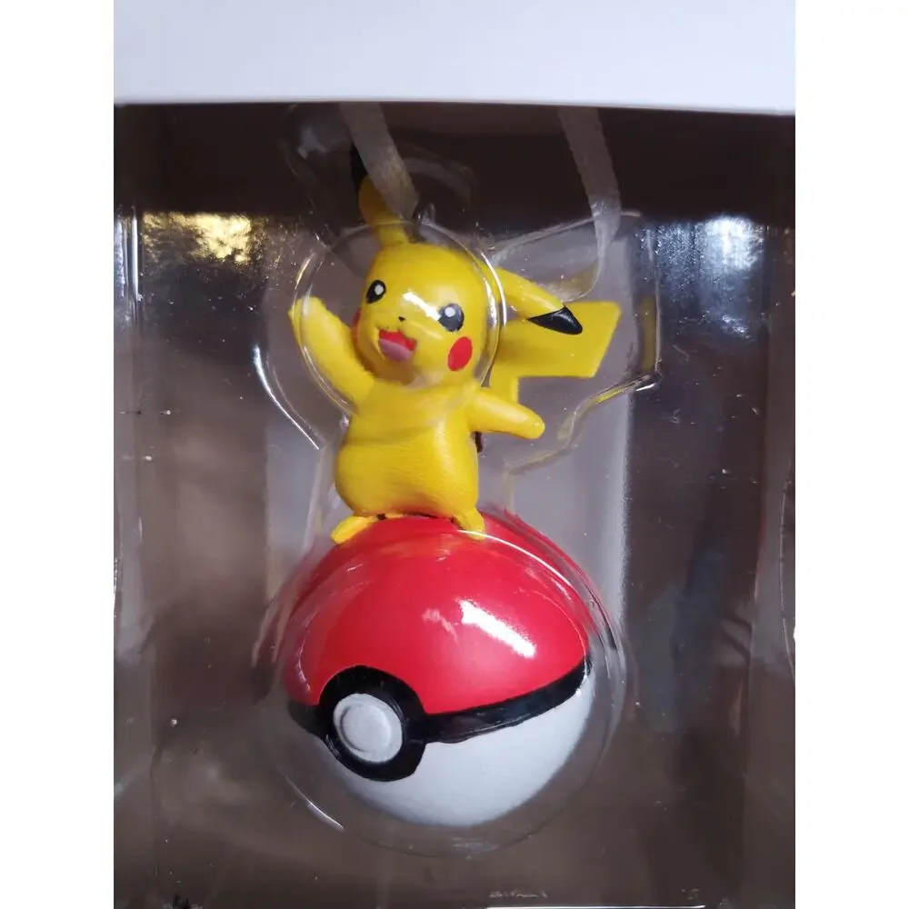 Hallmark Ornament - Pokemon - Pikachu